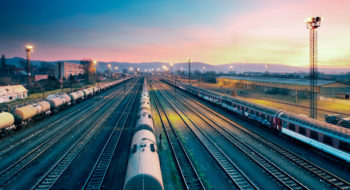 Railsider amplía su contrato con ArcelorMittal para el transporte de carriles de 108 metros